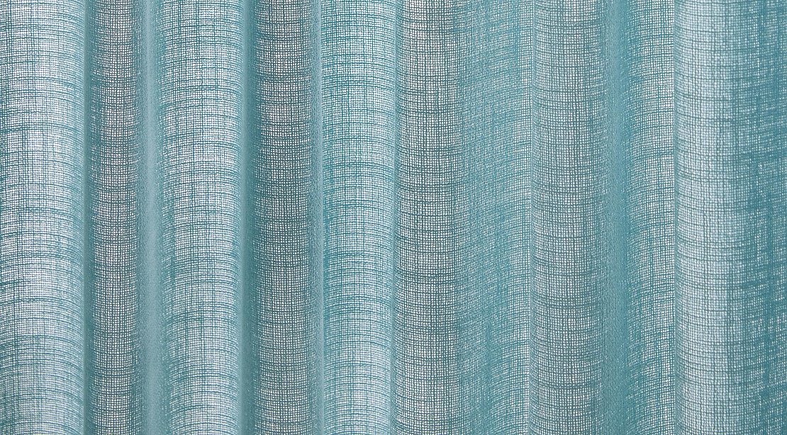 1.lichtblauw linnen projectgordijn  transparant/in-between  Artimo textiles Artimo